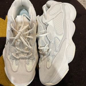 Yeezy bone white 500